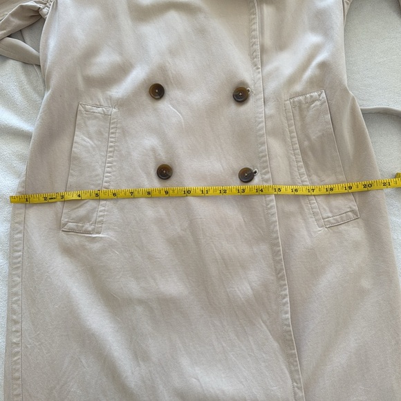Everlane Women's Tan Trench Coat - Picture 13 of 13